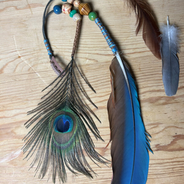 feather clip in 'the earth collection' no.2