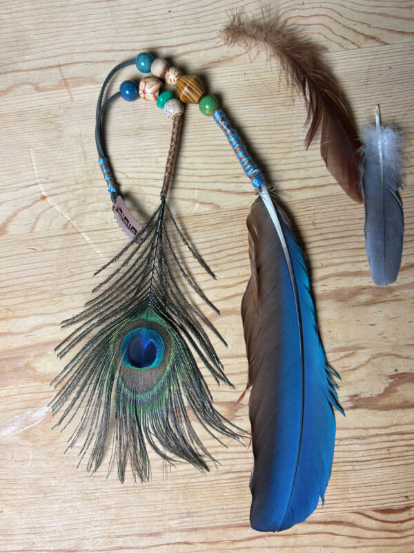 feather clip in 'the earth collection' no.2
