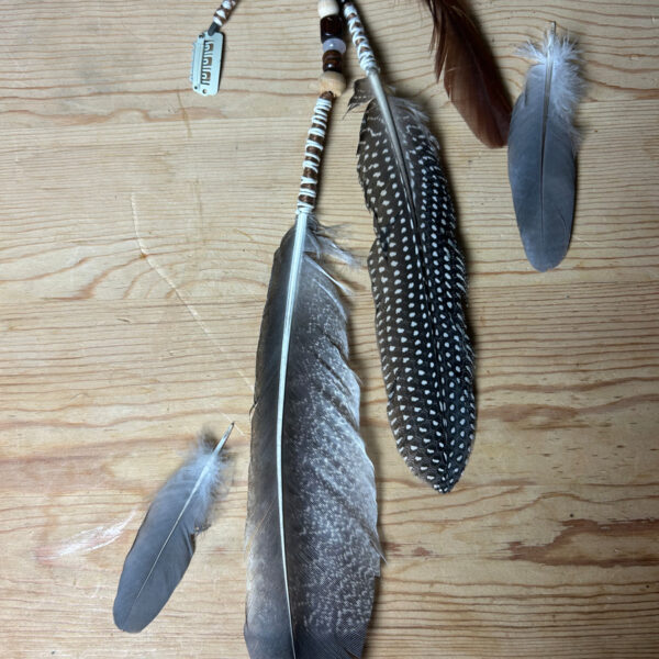 Feather clip in 'The earth collection' no. 4
