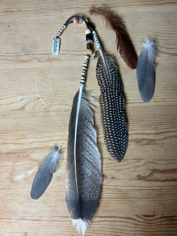 Feather clip in 'The earth collection' no. 4