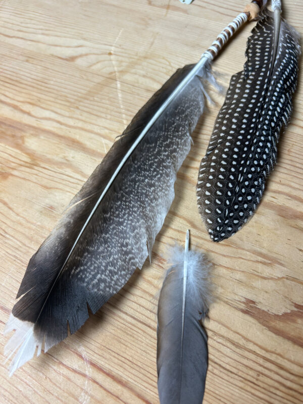 Feather clip in 'The earth collection' no. 4 - Image 3